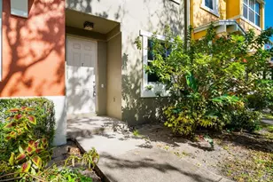 500 Pacific Grove Dr, West Palm Beach, FL 33401 - Photo 2