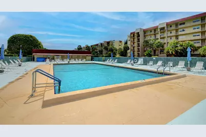 3661 Via Poinciana #410, Lake Worth, FL 33467 - Photo 34