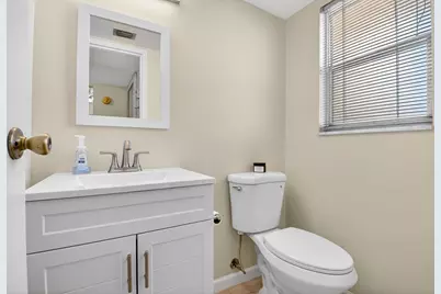 3661 Via Poinciana #410, Lake Worth, FL 33467 - Photo 20