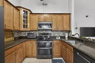 1172 Grandview Cir, Royal Palm Beach, FL 33411 - Photo 12