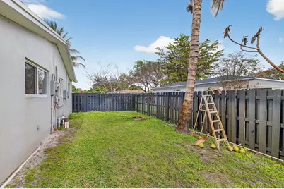 6980 NW 6th Street, Plantation, FL 33317 - Photo 40