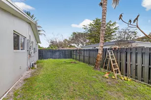 6980 NW 6th St, Plantation, FL 33317 - Photo 40