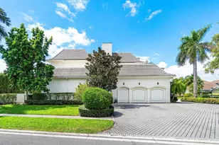 7172 Valencia Dr, Boca Raton, FL 33433 - Photo 2