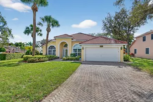 7423 Brunswick Cir, Boynton Beach, FL 33472 - Photo 2