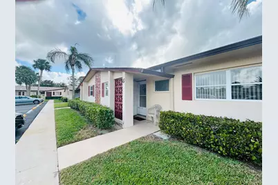 2990 Crosley Drive E #G, West Palm Beach, FL 33415 - Photo 2