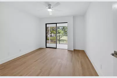 300 W Hidden Valley Boulevard #308, Boca Raton, FL 33487 - Photo 28