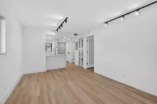 400 W Hidden Valley Blvd, Boca Raton, FL 33487 - Photo 6