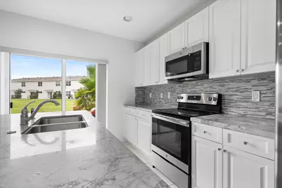 2790 NW Treviso Circle, Port Saint Lucie, FL 34986 - Photo 8