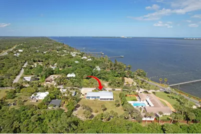 105 Main Street, Fort Pierce, FL 34982 - Photo 1