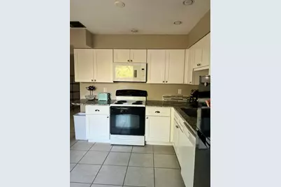 3945 Chapel Street, West Palm Beach, FL 33403 - Photo 2