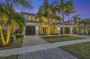 533 Edgebrook Ln, West Palm Beach, FL 33411 - Photo 4