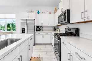 19762 Weathervane Way, Loxahatchee, FL 33470 - Photo 12