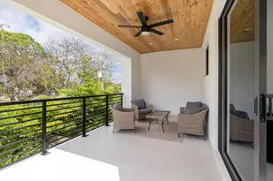 1123 NE 12th Ave, Fort Lauderdale, FL 33304 - Photo 18