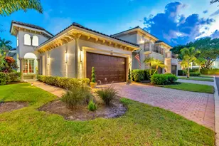 104 Renaissance Dr, North Palm Beach, FL 33410 - Photo 2