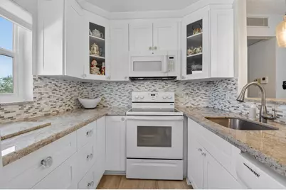 673 Brittany O, Delray Beach, FL 33446 - Photo 4