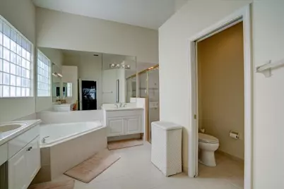 15323 Fiorenza Circle, Delray Beach, FL 33446 - Photo 32
