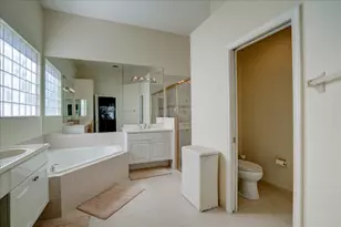 15323 Fiorenza Cir, Delray Beach, FL 33446 - Photo 32