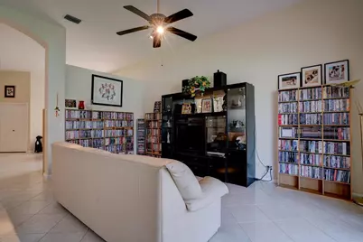15323 Fiorenza Circle, Delray Beach, FL 33446 - Photo 24
