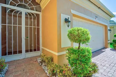 15323 Fiorenza Circle, Delray Beach, FL 33446 - Photo 4