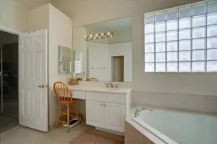 15323 Fiorenza Cir, Delray Beach, FL 33446 - Photo 32