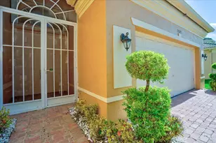 15323 Fiorenza Cir, Delray Beach, FL 33446 - Photo 4