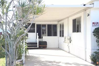 58009 Bahama Bay, Boynton Beach, FL 33436 - Photo 2