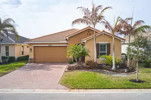 10095 SW Oak Tree Cir, Port Saint Lucie, FL 34987 - Photo 1
