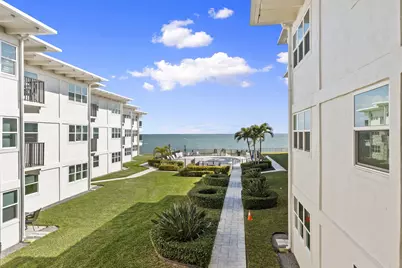 4410 Jimmy Buffett Mem Highway #204, Vero Beach, FL 32963 - Photo 36