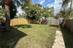 2369 NE Rustic Way, Jensen Beach, FL 34957 - Photo 10