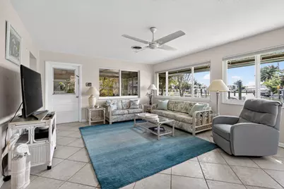 150 SW Beachway Avenue, Palm City, FL 34990 - Photo 18