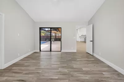 9362 Laurel Green Drive, Boynton Beach, FL 33437 - Photo 12