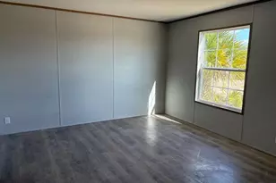 19033 NW 262nd St, Okeechobee, FL 34972 - Photo 8