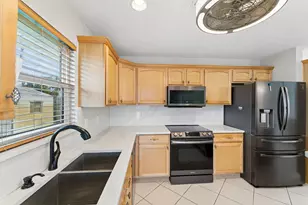 249 SE Todd Ave, Port Saint Lucie, FL 34953 - Photo 18