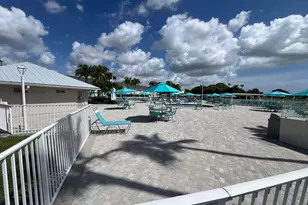 897 Flanders S, Delray Beach, FL 33484 - Photo 24