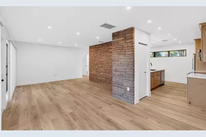 3830 Eastview Avenue, West Palm Beach, FL 33407 - Photo 8