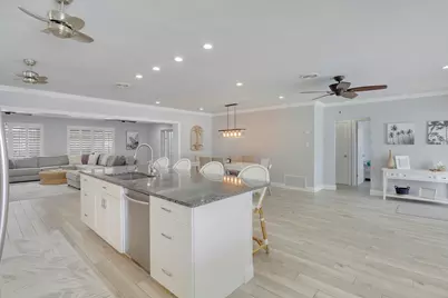 425 Marlin Road, North Palm Beach, FL 33408 - Photo 10