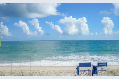 801 Hibiscus Avenue, Juno Beach, FL 33408 - Photo 32