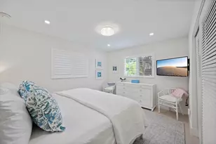 801 Hibiscus Ave, Juno Beach, FL 33408 - Photo 16