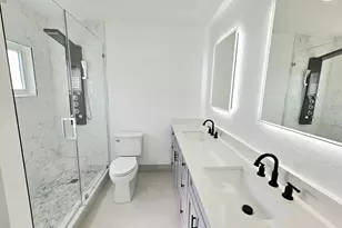 7304 Westwood Dr, Tamarac, FL 33321 - Photo 6