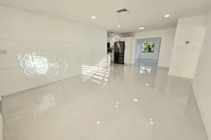 7304 Westwood Dr, Tamarac, FL 33321 - Photo 2