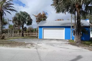 4500 SW Boatramp Ave, Palm City, FL 34990 - Photo 4