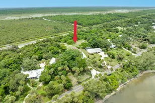 8945 S Indian River Dr, Fort Pierce, FL 34982 - Photo 6