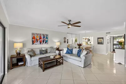 12871 Briarlake Drive #203, Palm Beach Gardens, FL 33418 - Photo 16