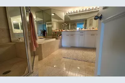 21055 Yacht Club Drive #1804, Aventura, FL 33180 - Photo 8