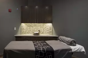 21055 Yacht Club Dr, Aventura, FL 33180 - Photo 28