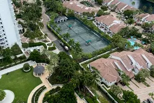 21055 Yacht Club Dr, Aventura, FL 33180 - Photo 22