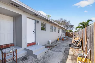 512 N 9th Avenue N, Lake Worth Beach, FL 33460 - Photo 64