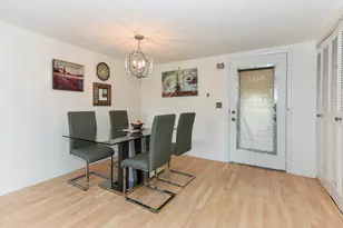 477 Lake Dora Dr, West Palm Beach, FL 33411 - Photo 8