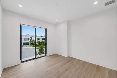 16702 Mosaic Place, Delray Beach, FL 33446 - Photo 30