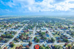 607 N 19th St, Fort Pierce, FL 34950 - Photo 36